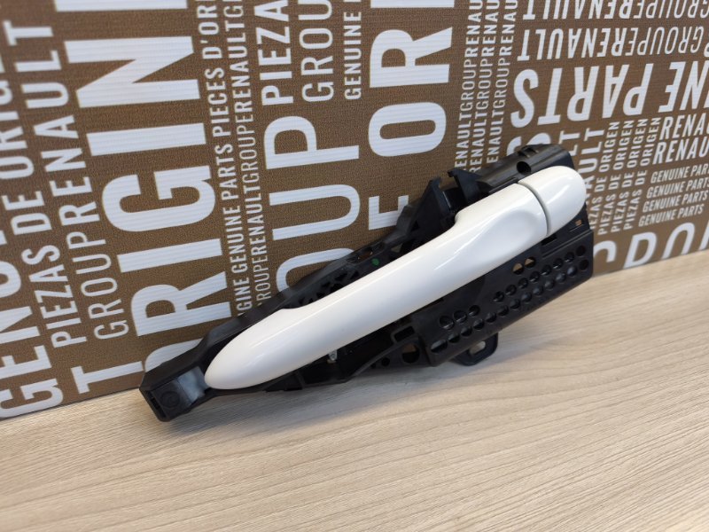 Ручка двери внешняя