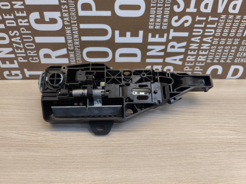 Ручка двери внешняя