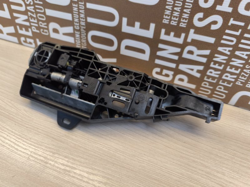 Ручка двери внешняя