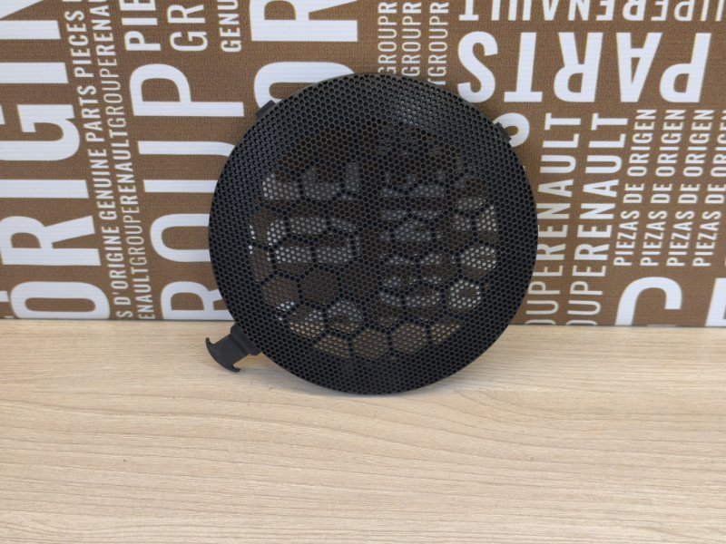 Крышка динамика