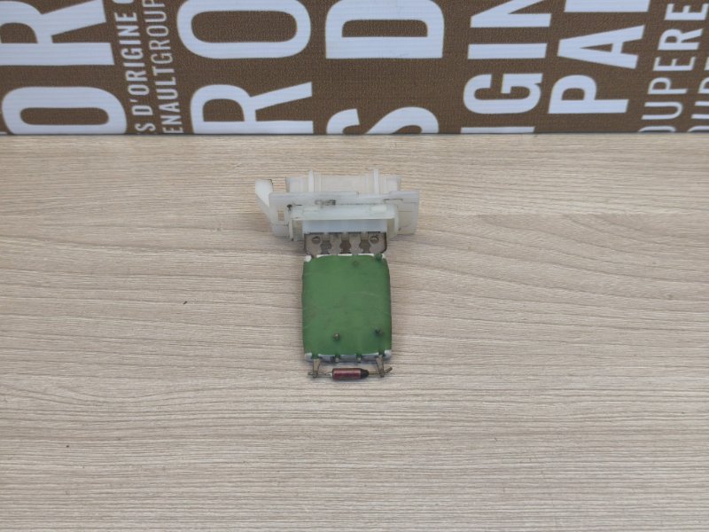 Резистор отопителя