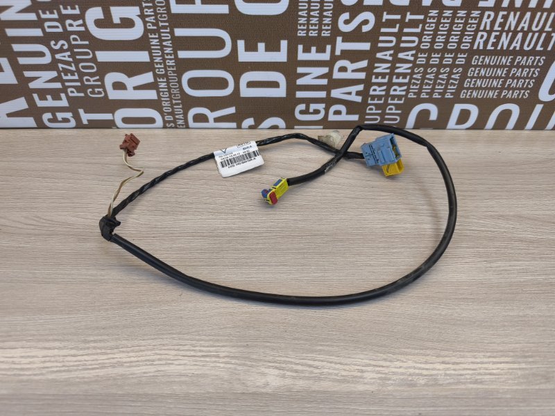 Проводка бардачка