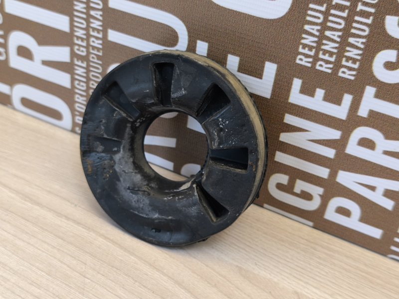 Верхняя опора    пружины