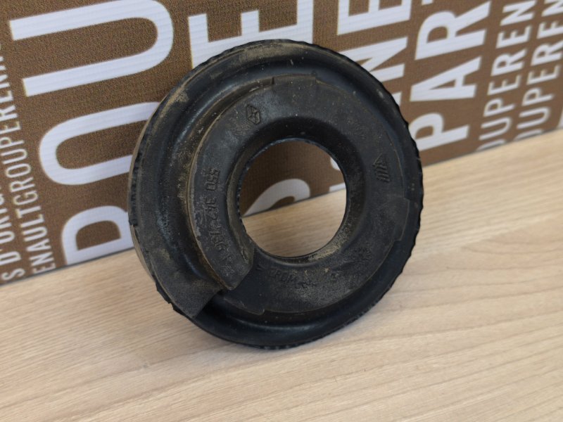 Верхняя опора    пружины