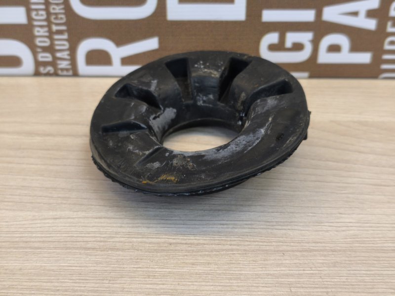 Верхняя опора    пружины