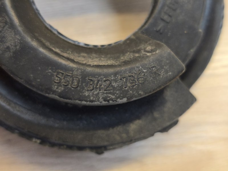 Верхняя опора    пружины