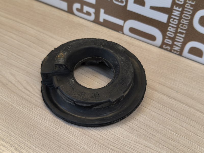 Верхняя опора    пружины