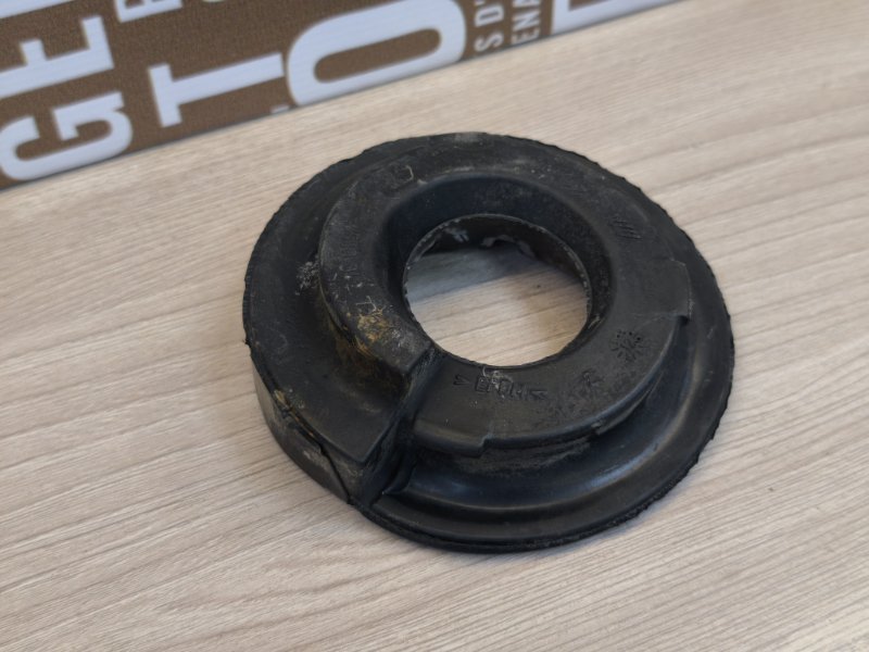 Верхняя опора    пружины