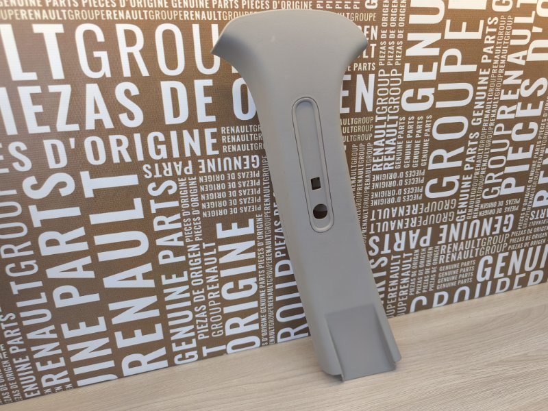 Обшивка средней стойки