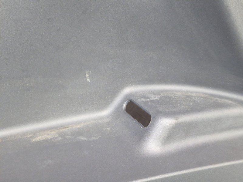 Держатель задней полки