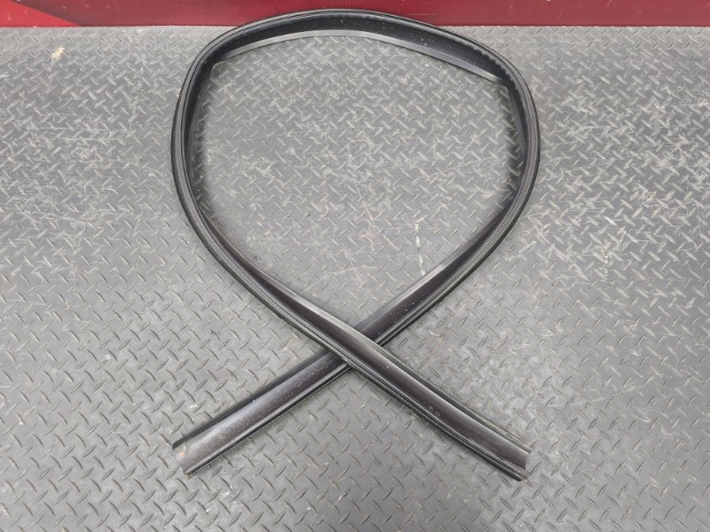 Уплотнительная резинка крыши