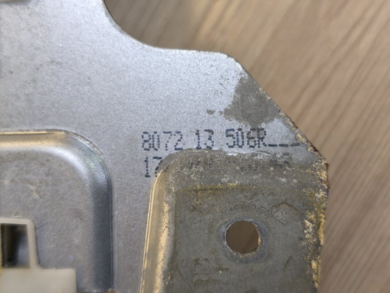 Стеклоподъемник    двери