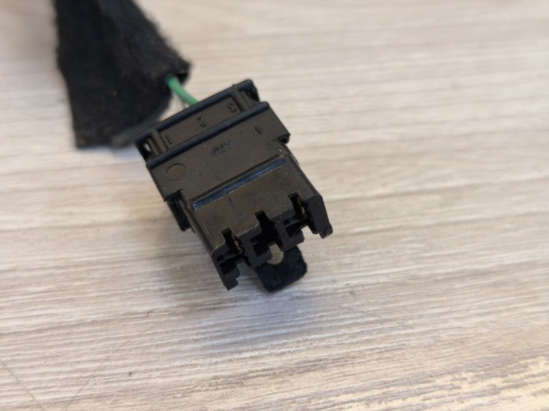 Проводка двери