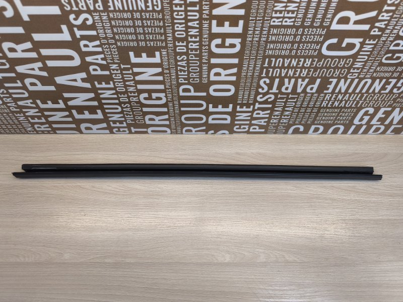 Уплотнитель стекла двери внутренний