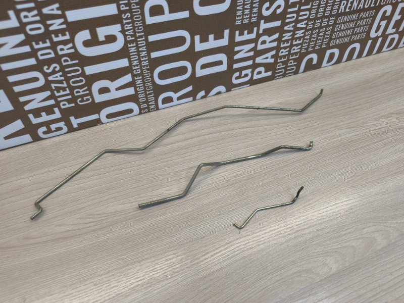 Тяга замка двери