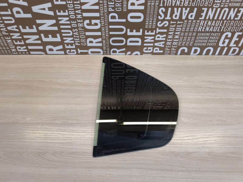 Форточка двери