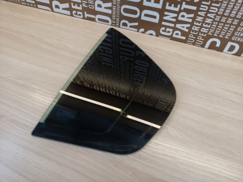 Форточка двери