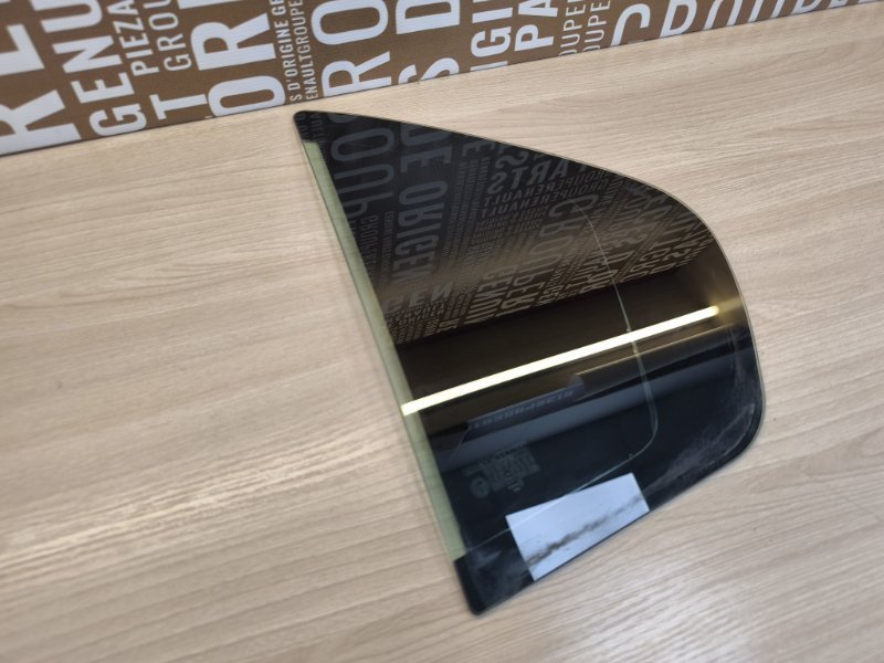 Форточка двери