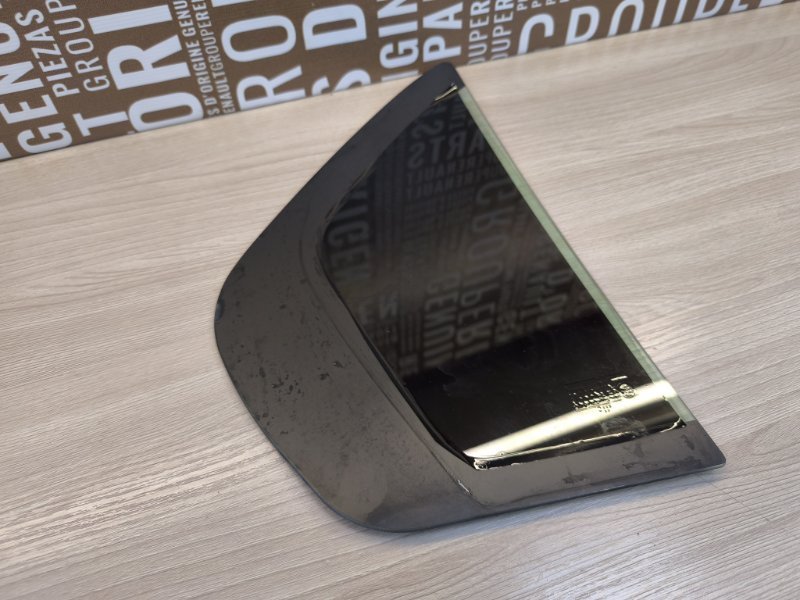 Форточка двери