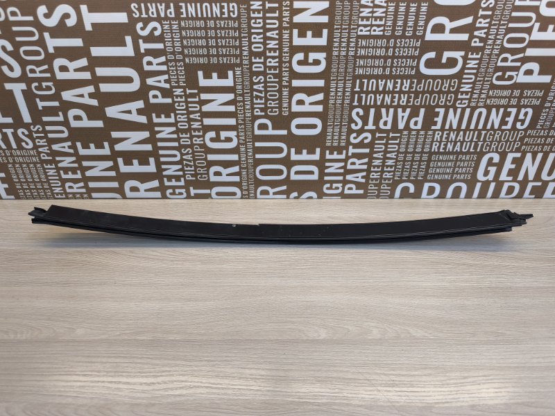 Направляющая стекла     двери