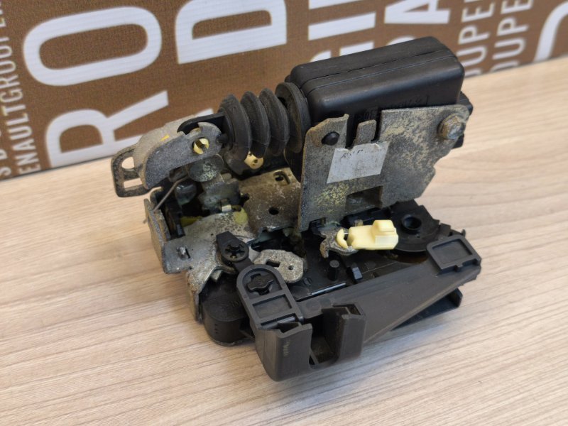 Замок      двери