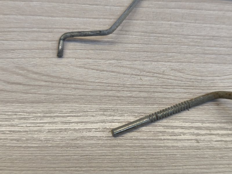 Тяга замка двери