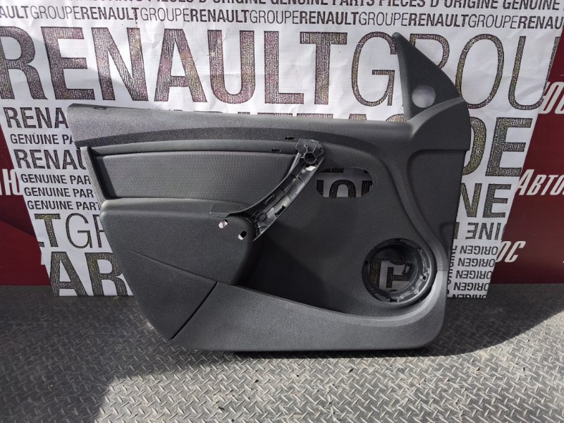 Обшивка боковой двери