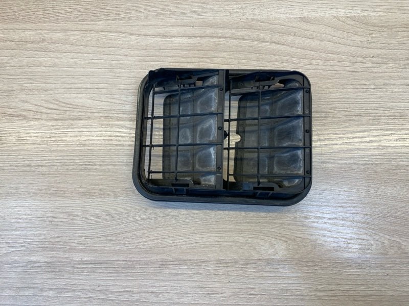 Клапан вентиляции салона