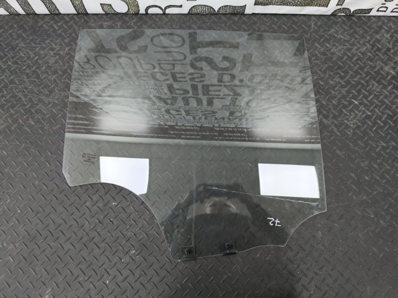 Стекло двери