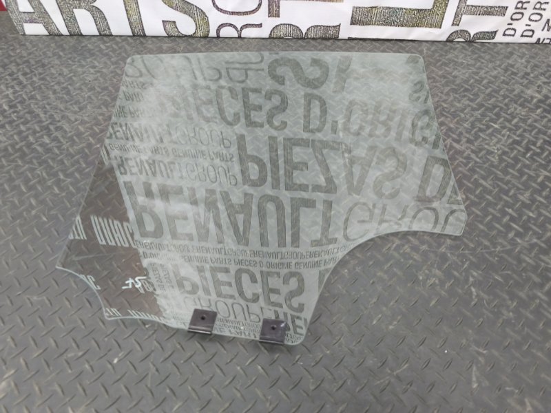 Стекло двери