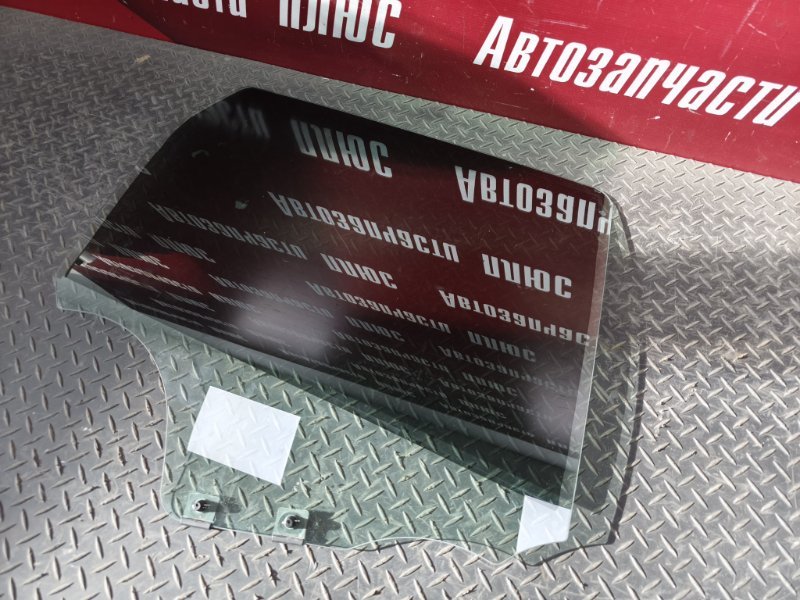 Стекло двери