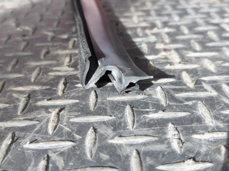 Уплотнитель стекла двери внутренний