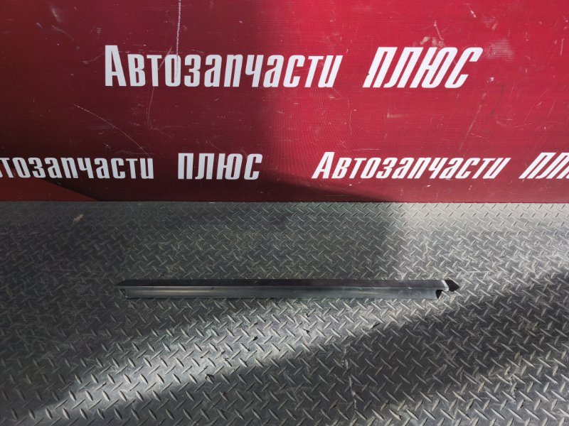 Уплотнитель стекла двери внешний