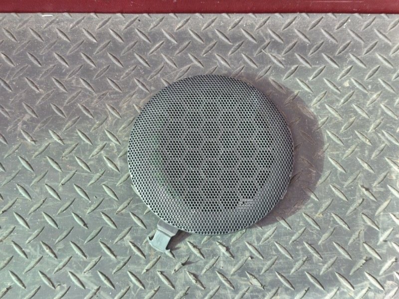 Крышка динамика