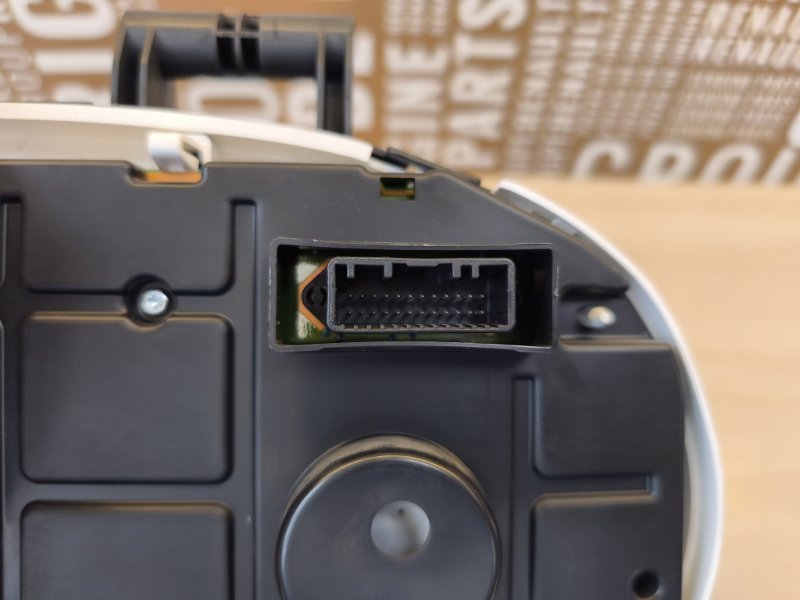 Щиток приборов