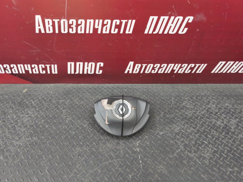 Подушка безопасности водителя