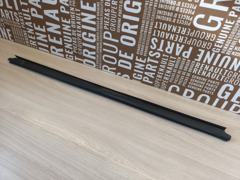 Уплотнитель стекла двери внутренний