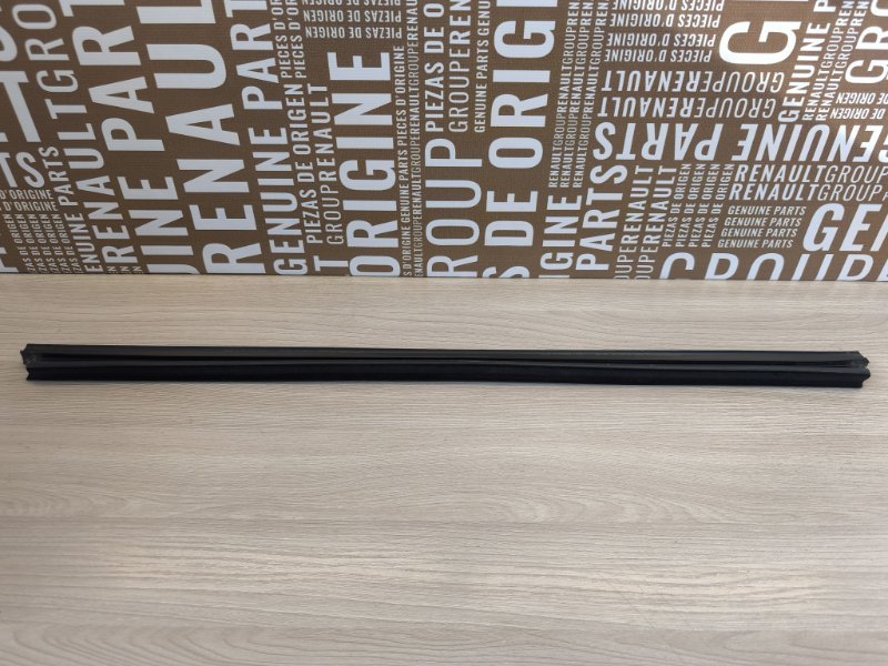 Уплотнитель стекла двери внутренний