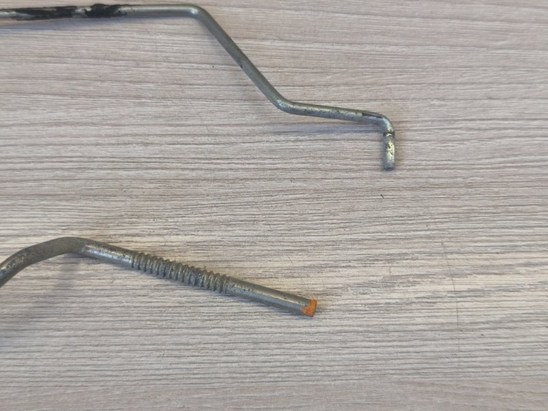 Тяга замка двери