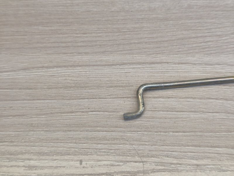 Тяга замка двери