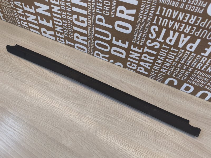 Уплотнитель стекла двери внешний