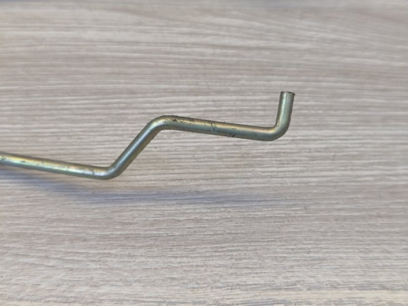 Тяга замка двери