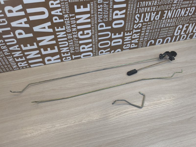 Тяга замка двери