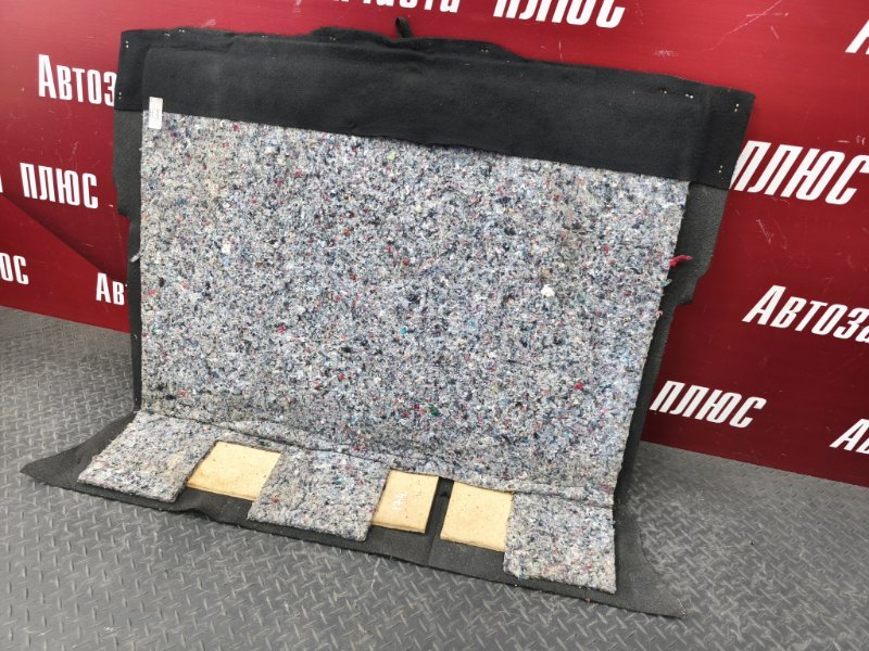 Обшивка пола багажника