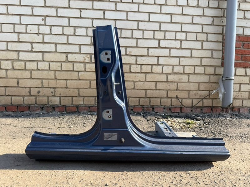 средняя стойка