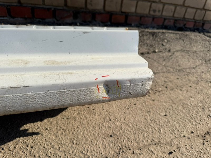 средняя стойка