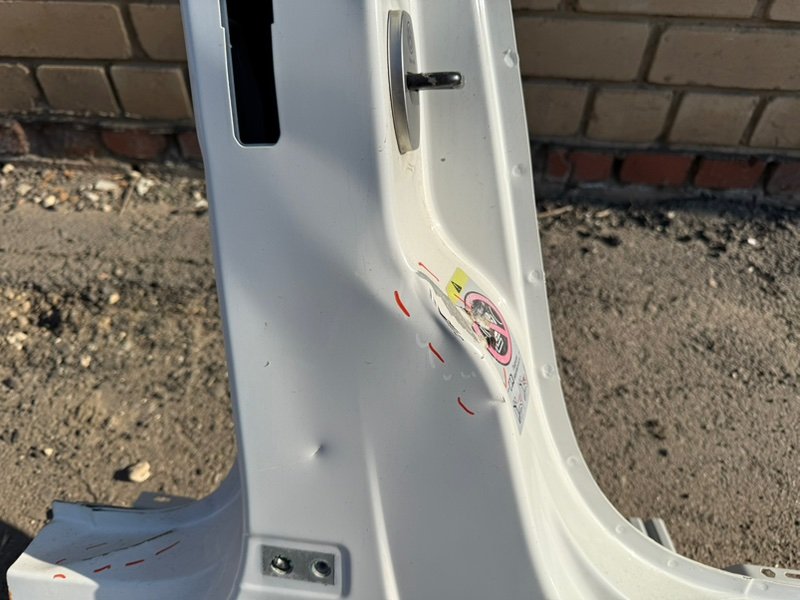 средняя стойка