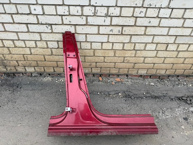 средняя стойка