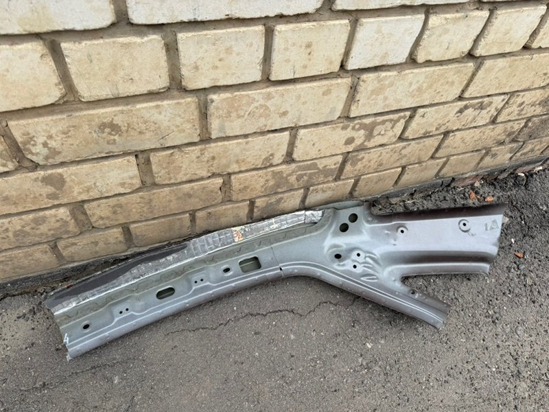 задний правый закат крыши