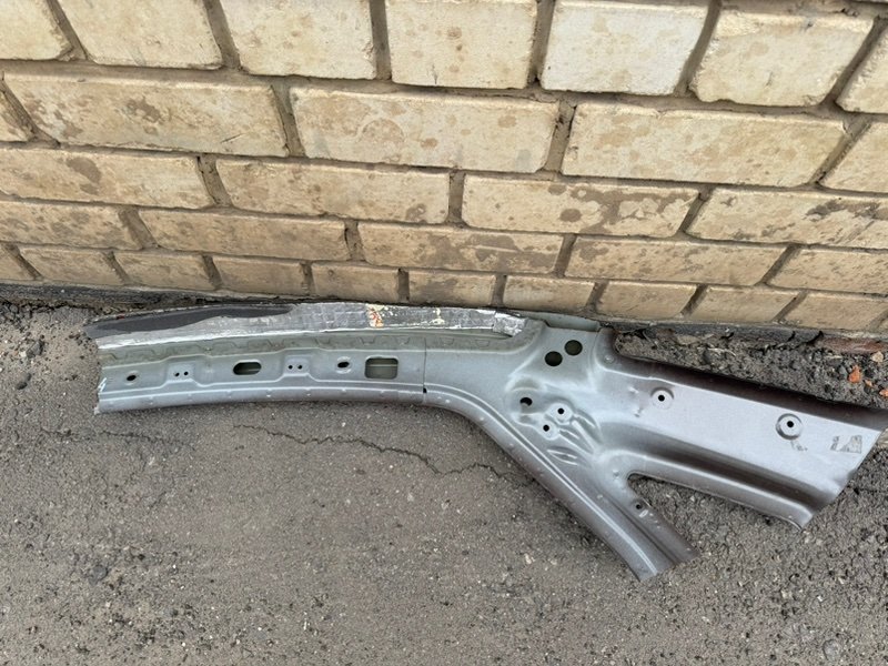 задний правый закат крыши